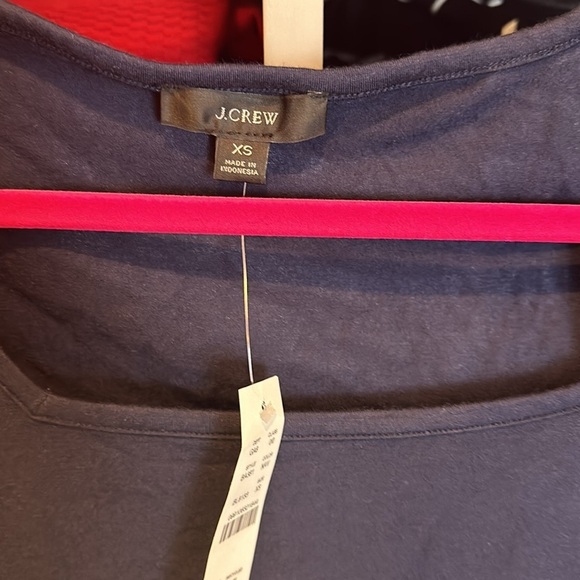 J Crew navy shortsleeved bodysuit and unbranded sleeveless cropped tank size XS - Picture 2 of 3